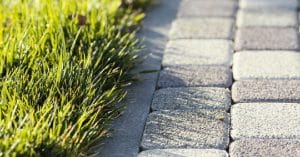 The Best Materials for Hardscaping Pathways
